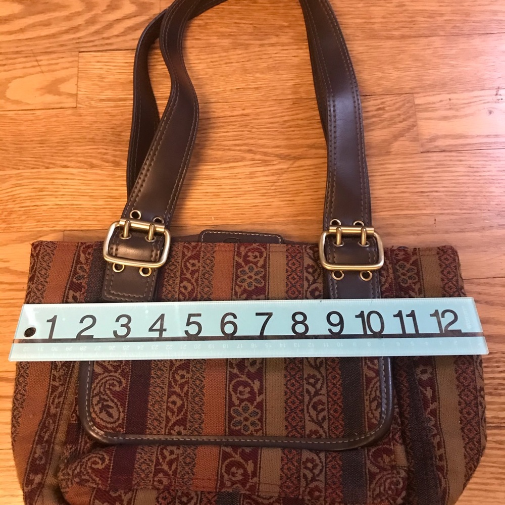 Handbag - Picture 2 of 5